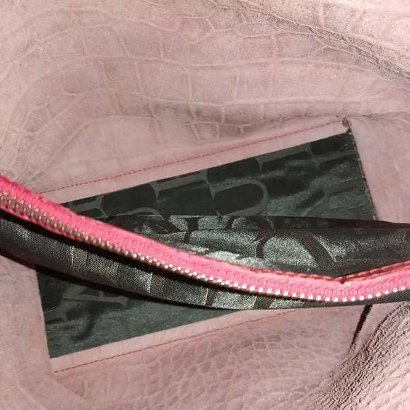 Furla Dark Pink/Red Croc-Embossed Women's Tote Bag - Picture 4 of 7